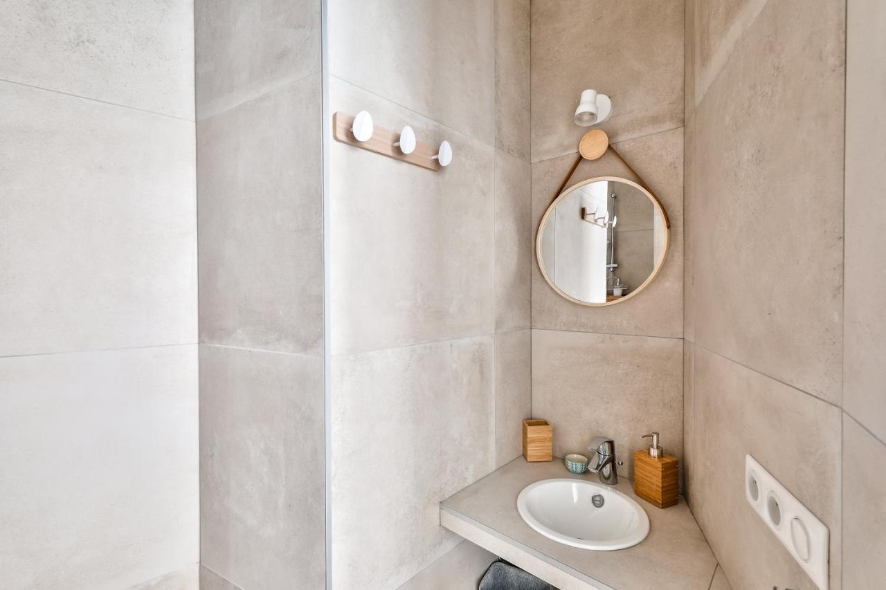 New Stunning 4 Bdrs Apt, With Ac - Le Marais ปารีส ภายนอก รูปภาพ